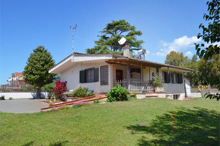 Vista panoramica  esterno villa