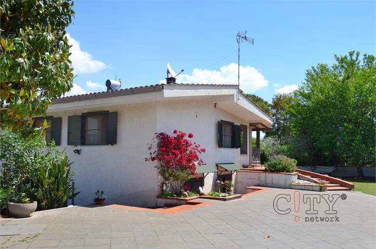 Vista panoramica  esterno villa