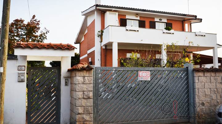 Ti consigliamo anche