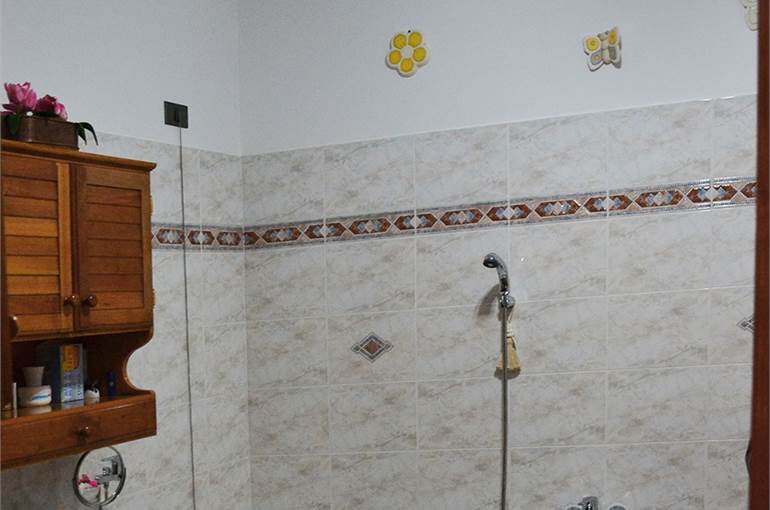 Bagno con vasca idromassaggio