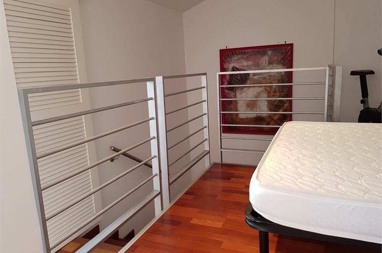 Zona notte piano primo pavimento in parquet